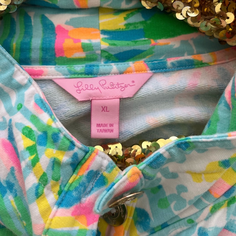 Lilly Pulitzer UPF 50+ Captain Popover Sea Salt And Sun Printed Sweatshirt - Picture 4 of 9